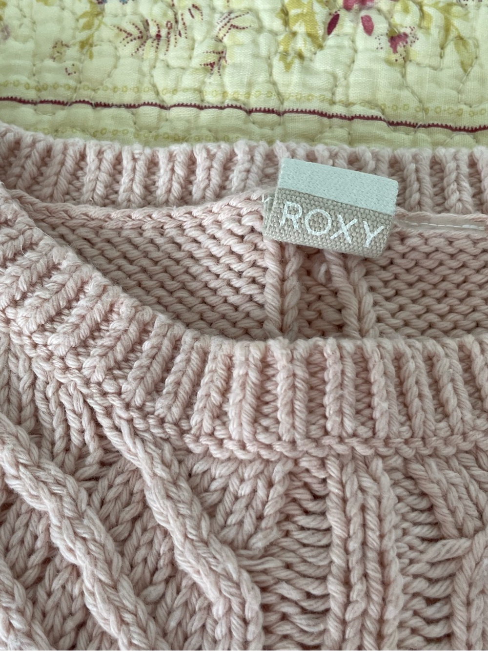 Roxy Pink Cable Knit Pullover Vest